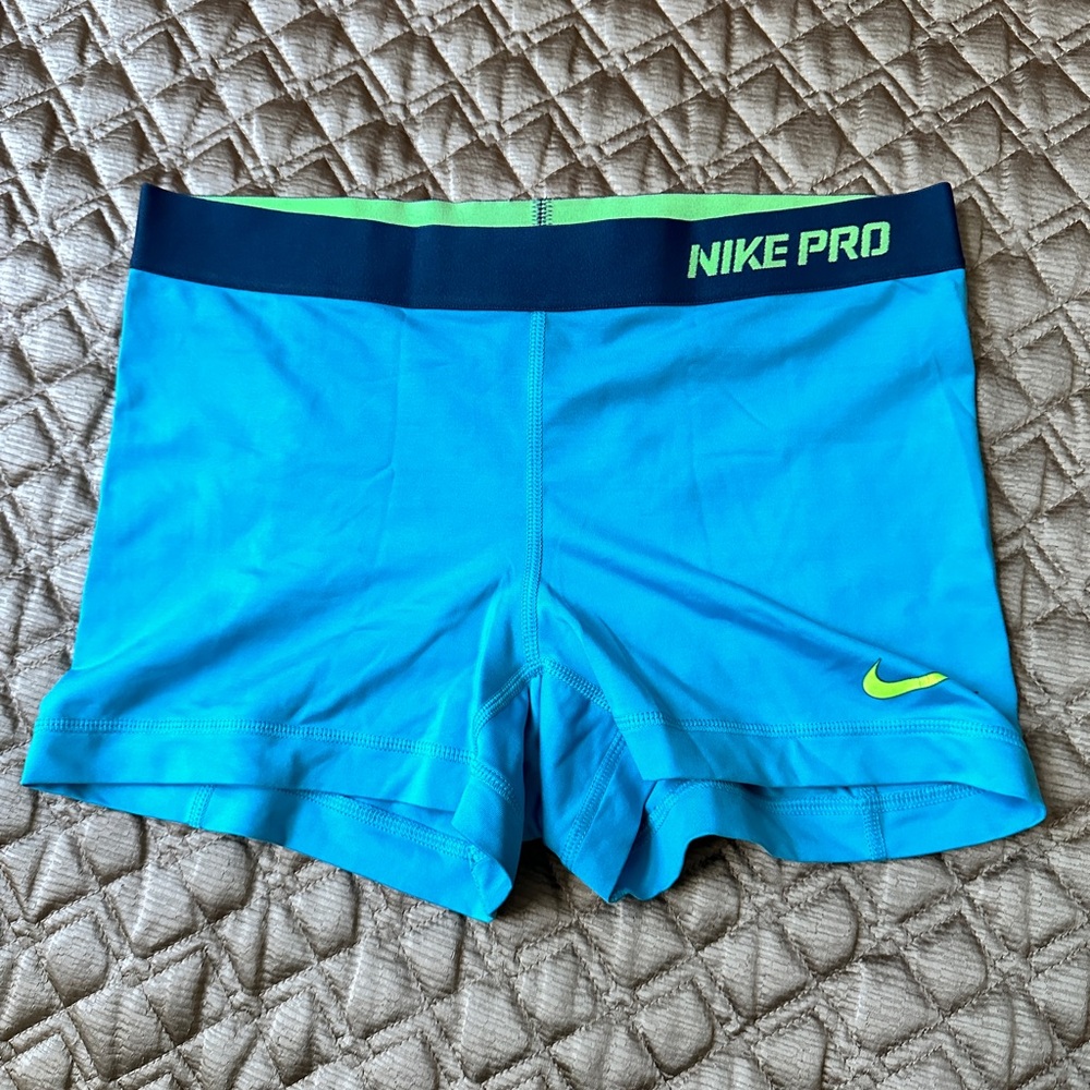 Nike size medium spandex shorts in blue